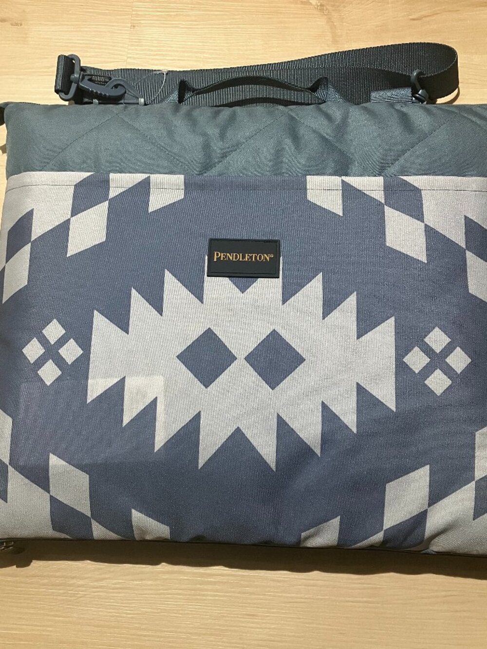 Pendleton Outdoor Packable Blanket - 72" L x 60" W